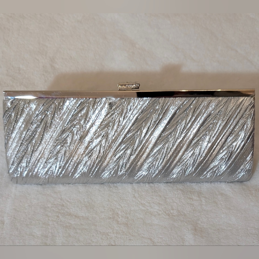 Roberto Vianni Silver Satin Evening Clutch/ Shoulder Bag - Picture 1 of 4